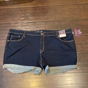 Ava & Viv, Target brand,  dark wash 4" power stretch denim jean shorts 24w NWT